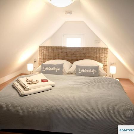 Tolles Studio Apartment in Tossens für junge Paare Exterior foto